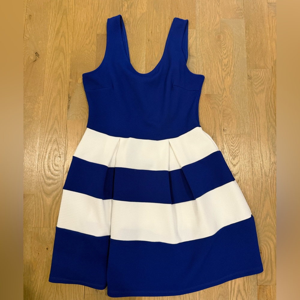 Soprano Royal Blue Top